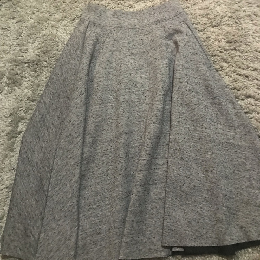 H&M Gray Midi Skirt